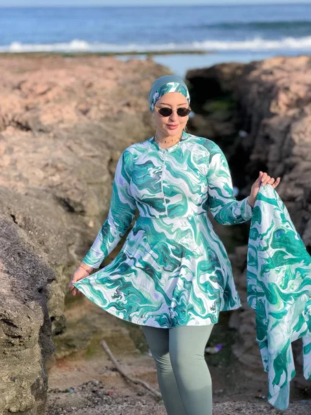 🏖️ بوركيني محتشم بأناقة عصرية وراحة طوال اليوم 👙✨