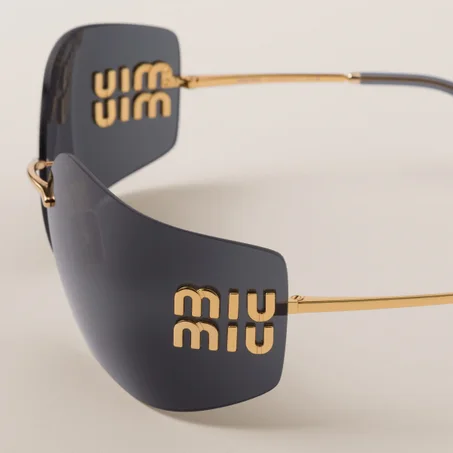 نظارات شمسية MIU MIU (H copy) اللون: عدسات رمادي داكن