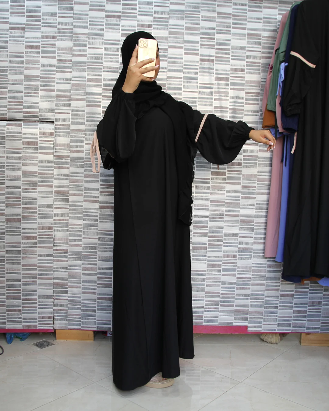 ✨عباية ديكراضي توب كريب روزا✨