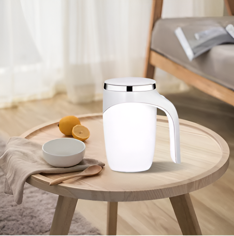 Tasse à café électrique à mélangeur automatique  portable avec fonction de charge