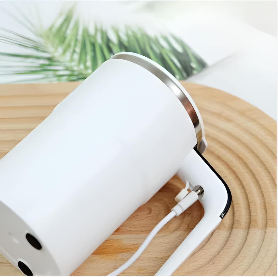 Tasse à café électrique à mélangeur automatique  portable avec fonction de charge