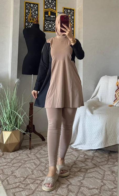 بوركيني محتشم لسباحة