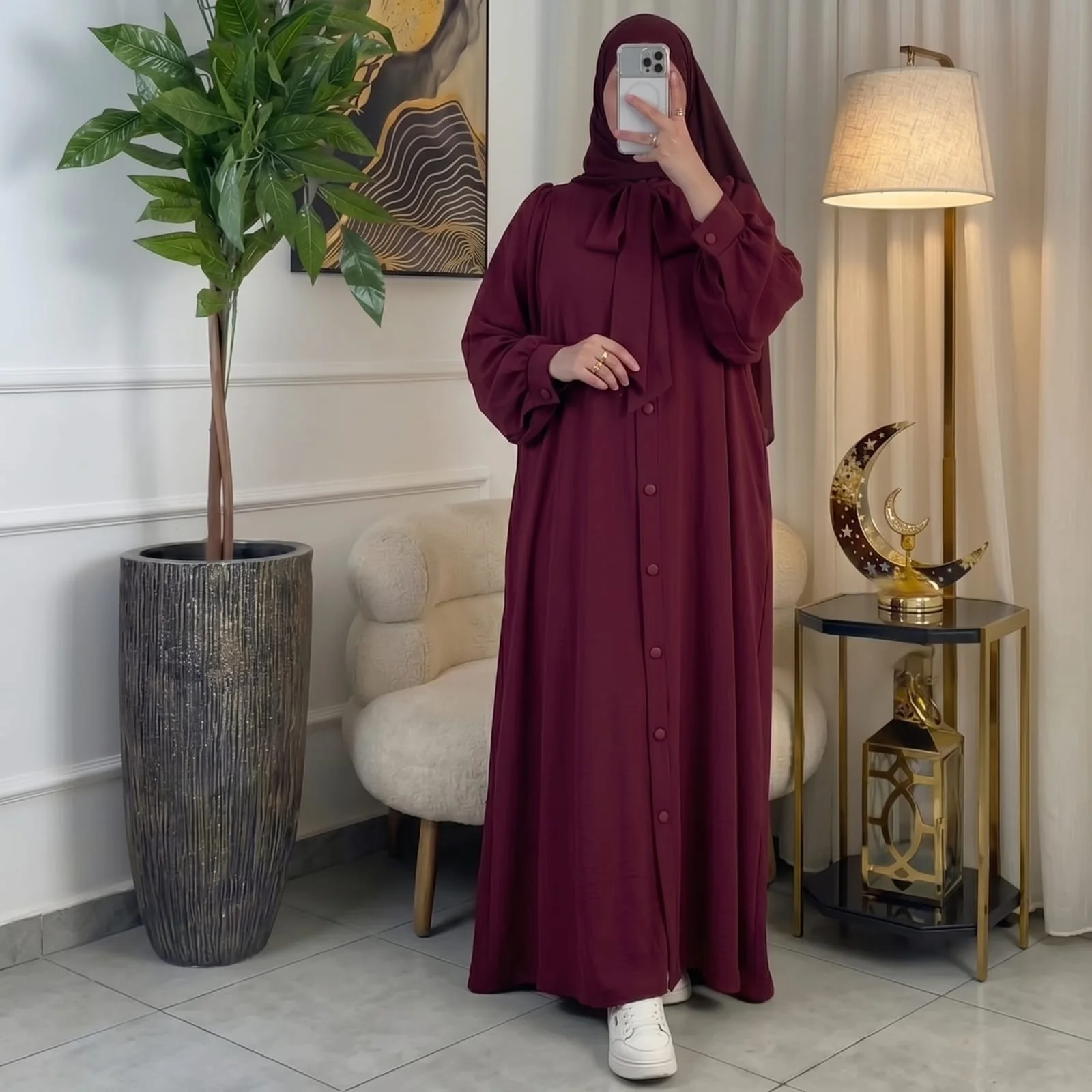 كسوة كرافاطة نسائية أنيقة