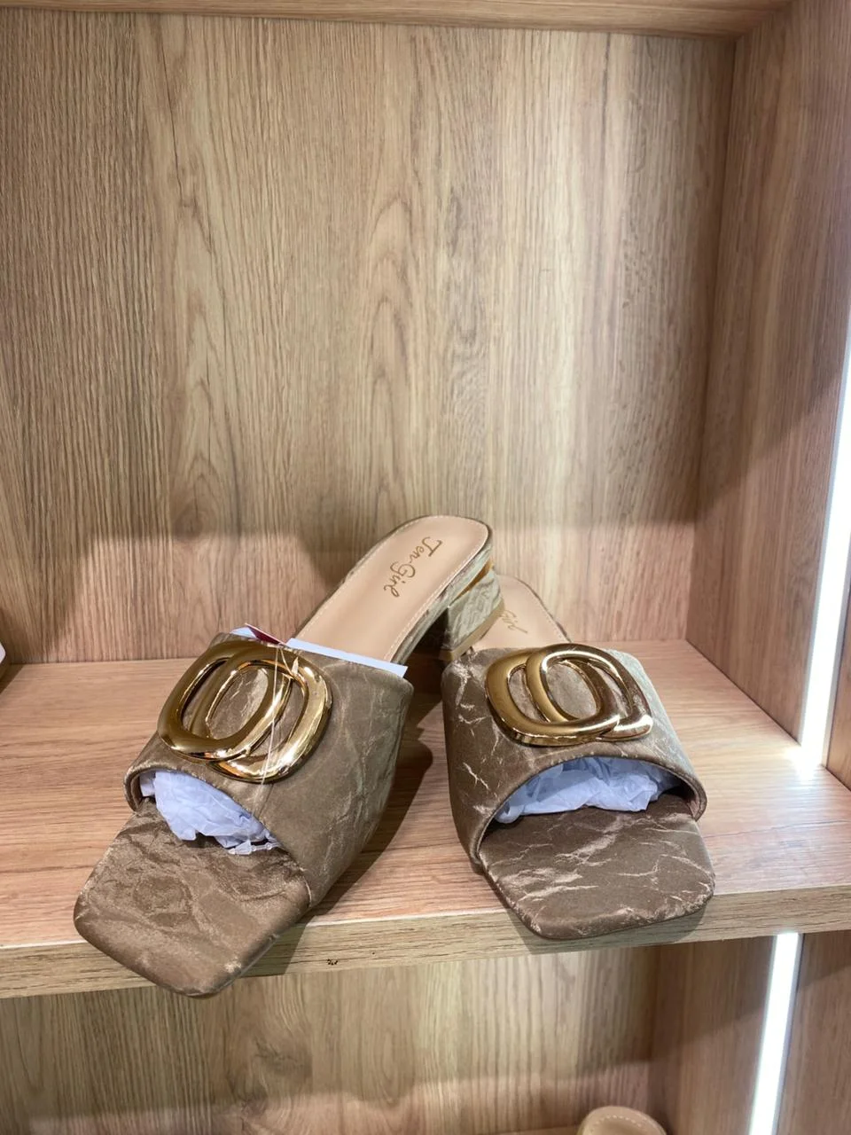 Elegant  Buckle Sandals