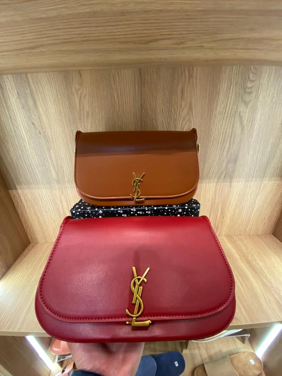 Classic Saddle Crossbody Bag