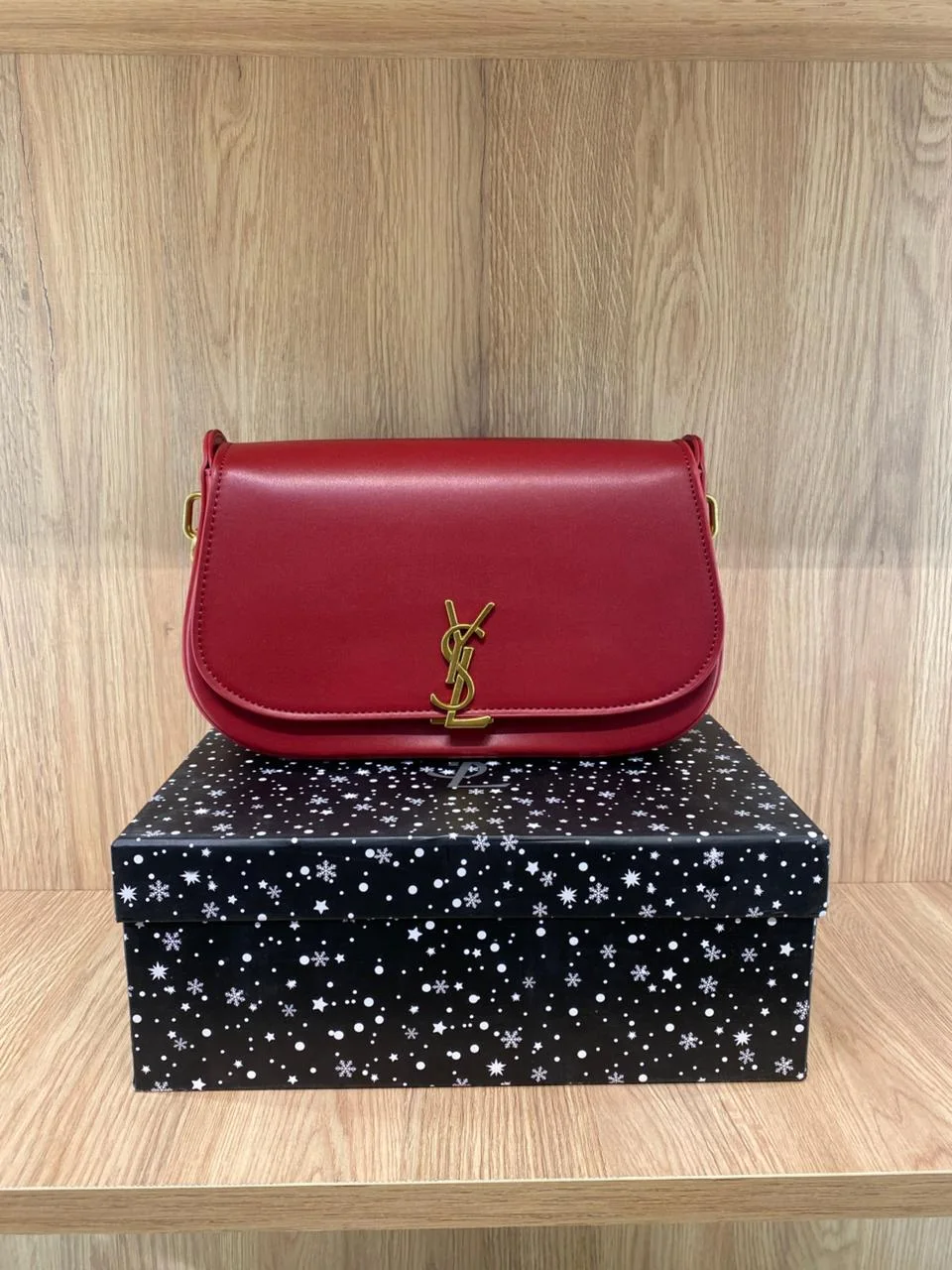 Classic Saddle Crossbody Bag