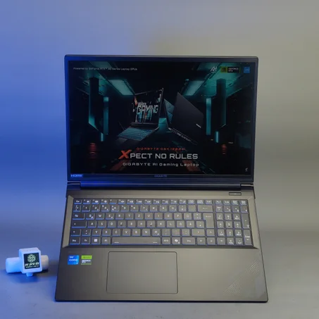 Gigabyte G6X 9KG I7-13650HX RTX 4060 16GB RAM DDR5 SSD 1TB ÉCRAN 16" WUXGA