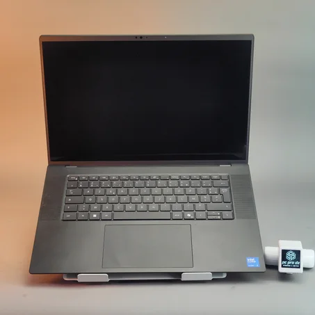 Dell precision 5690 ultra 9 185H rtx 2000 ADA 64GB RAM DDR5 2TB SSD ÉCRAN 16"