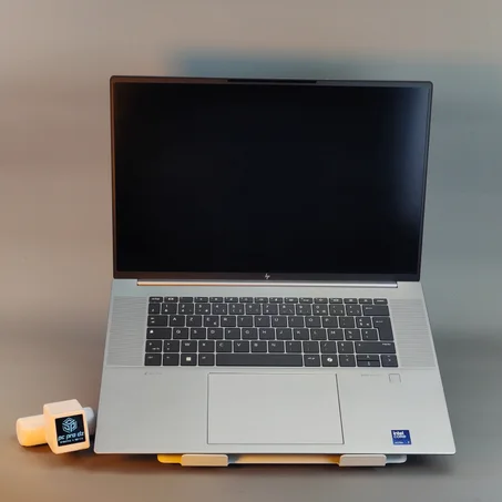 HP ZBOOK STUDIO 16 G11 ULTRA 7 165H RTX 4070 32GB RAM DDR5 1TB SSD ÉCRAN 16