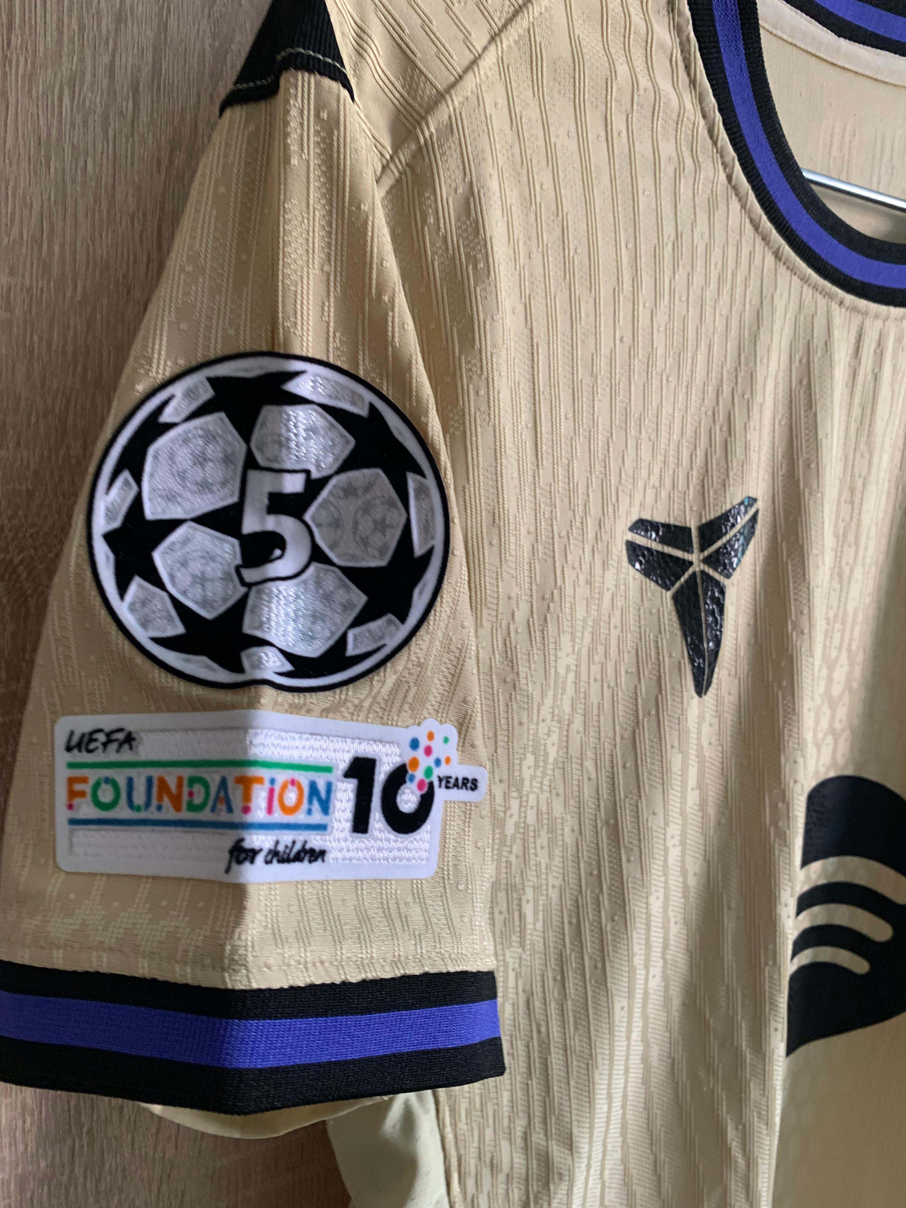 BARCA AWAY