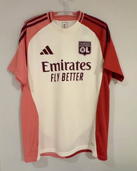 OL LYON AWAY