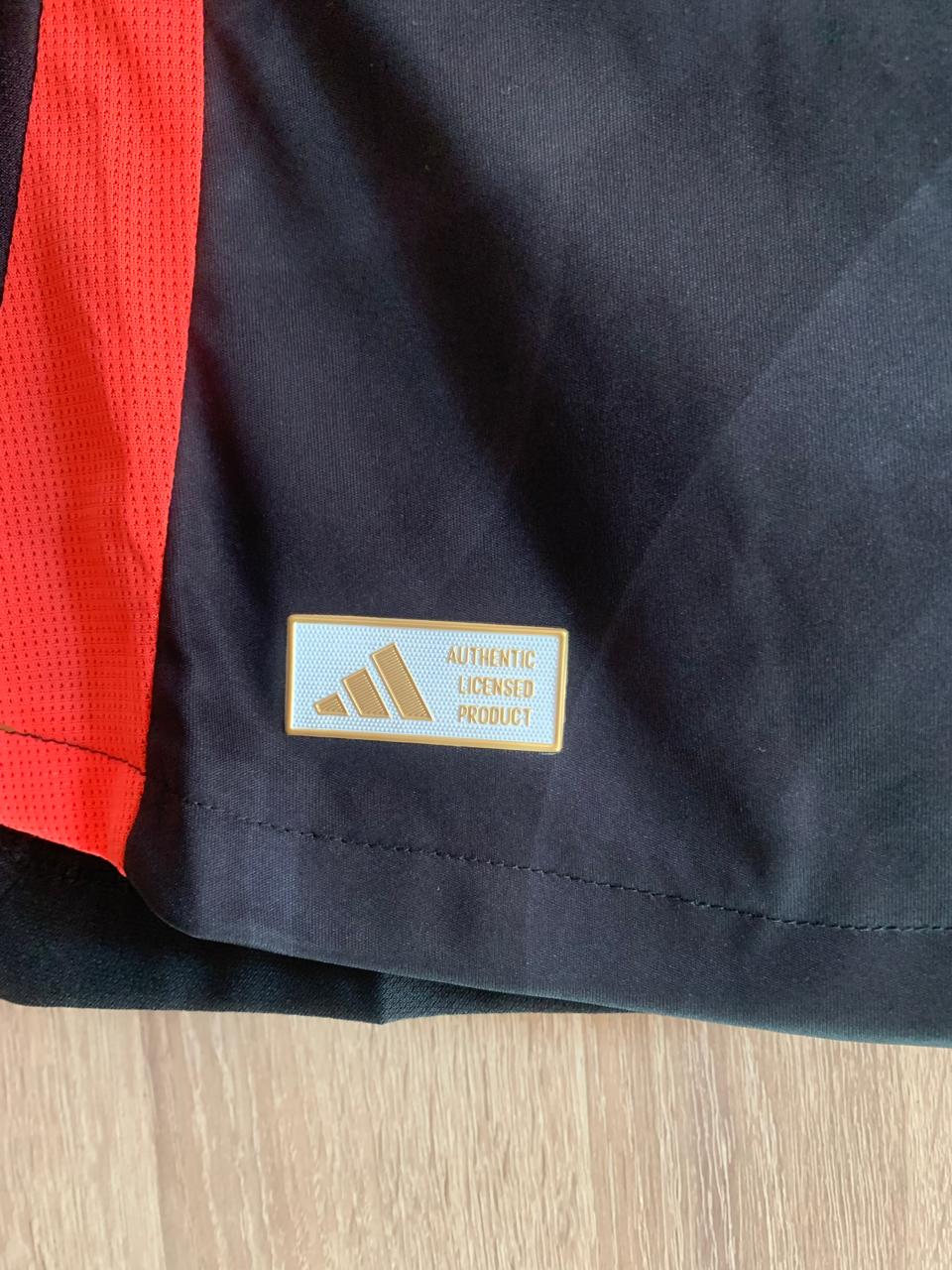 COLOMBIA AWAY