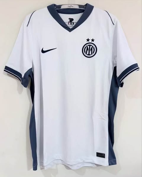 INTER MILAN AWAY
