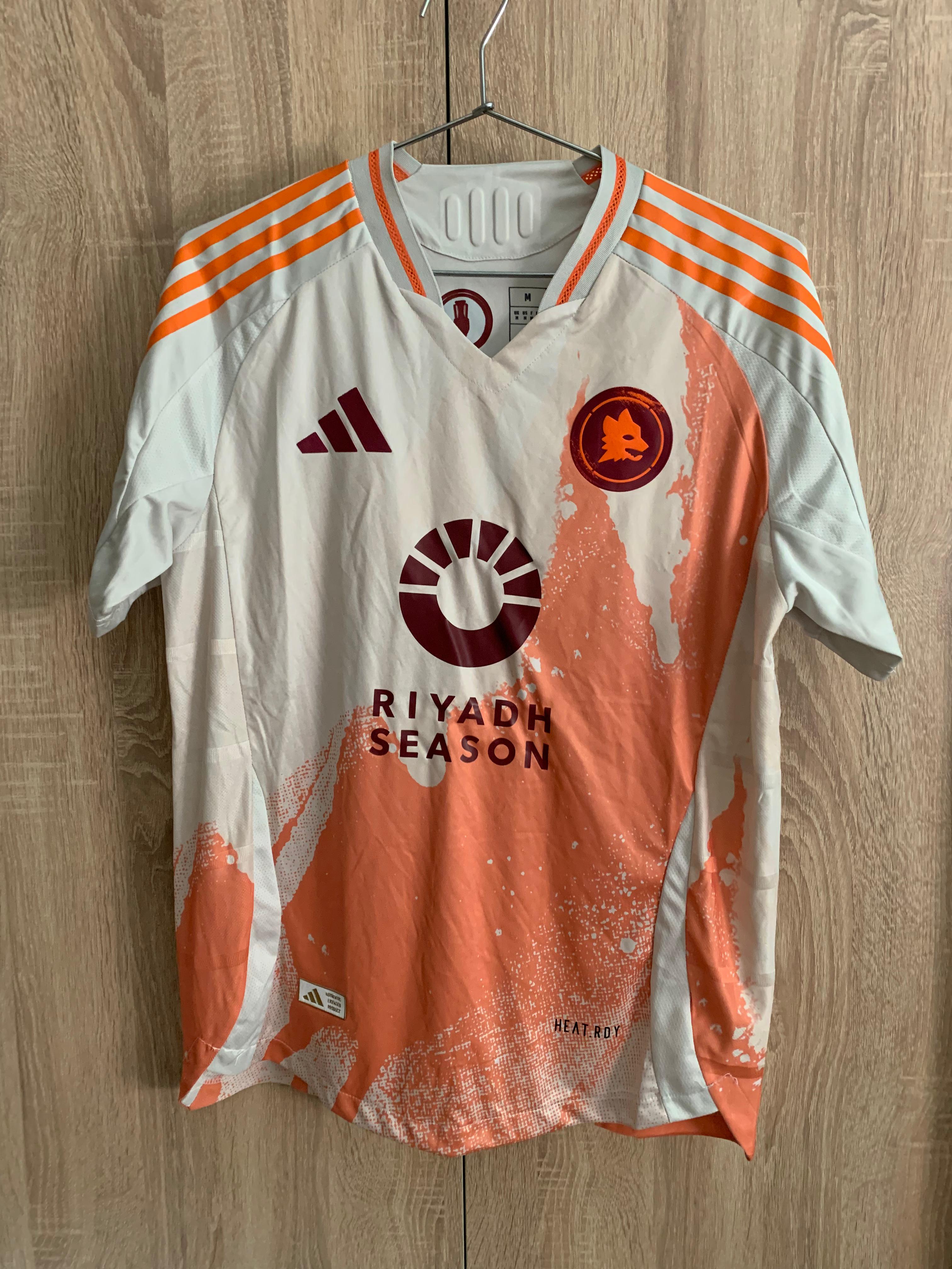 AS ROMA AWAY