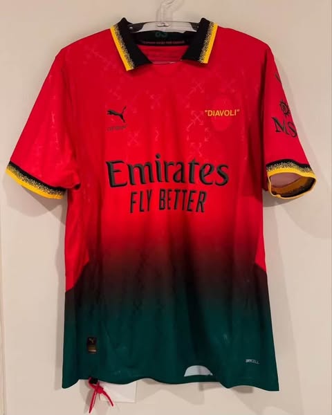 AC MILAN SPECIL EDITION