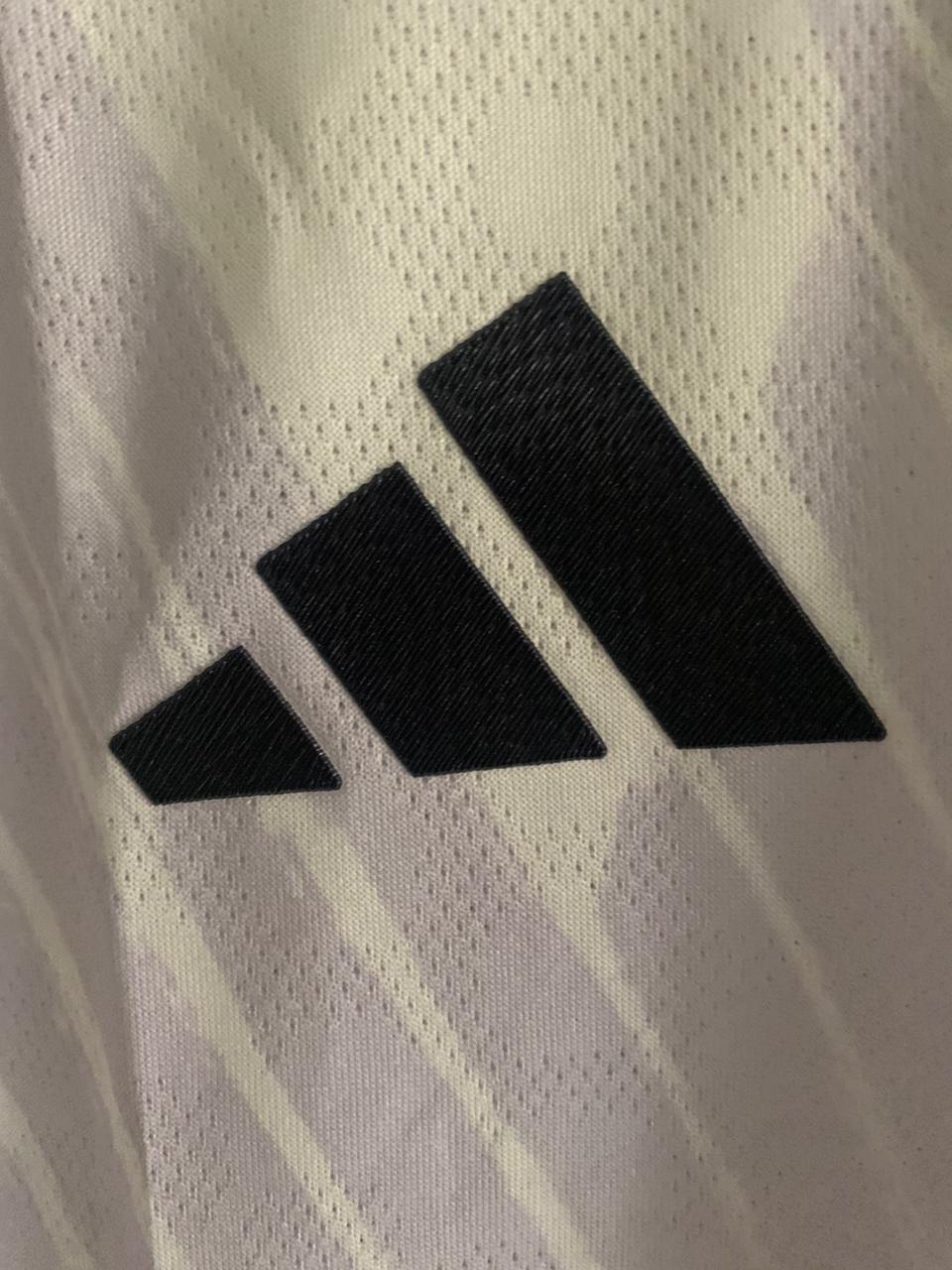 MAN UTD AWAY