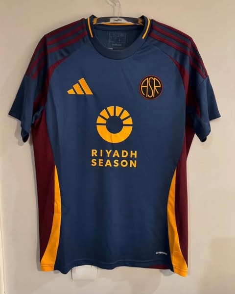 AS ROMA AWAY