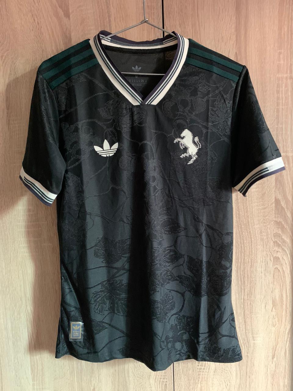 JUVENTUS THIRD