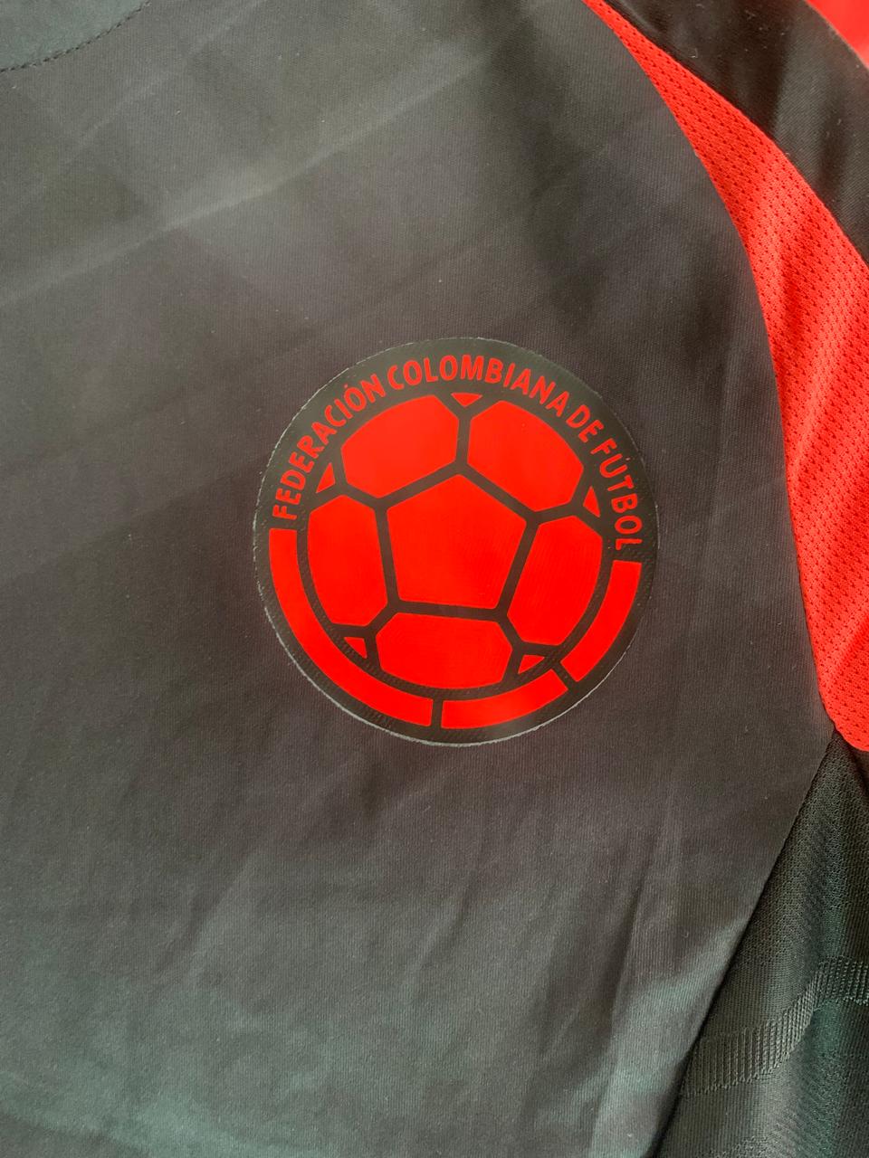 COLOMBIA AWAY