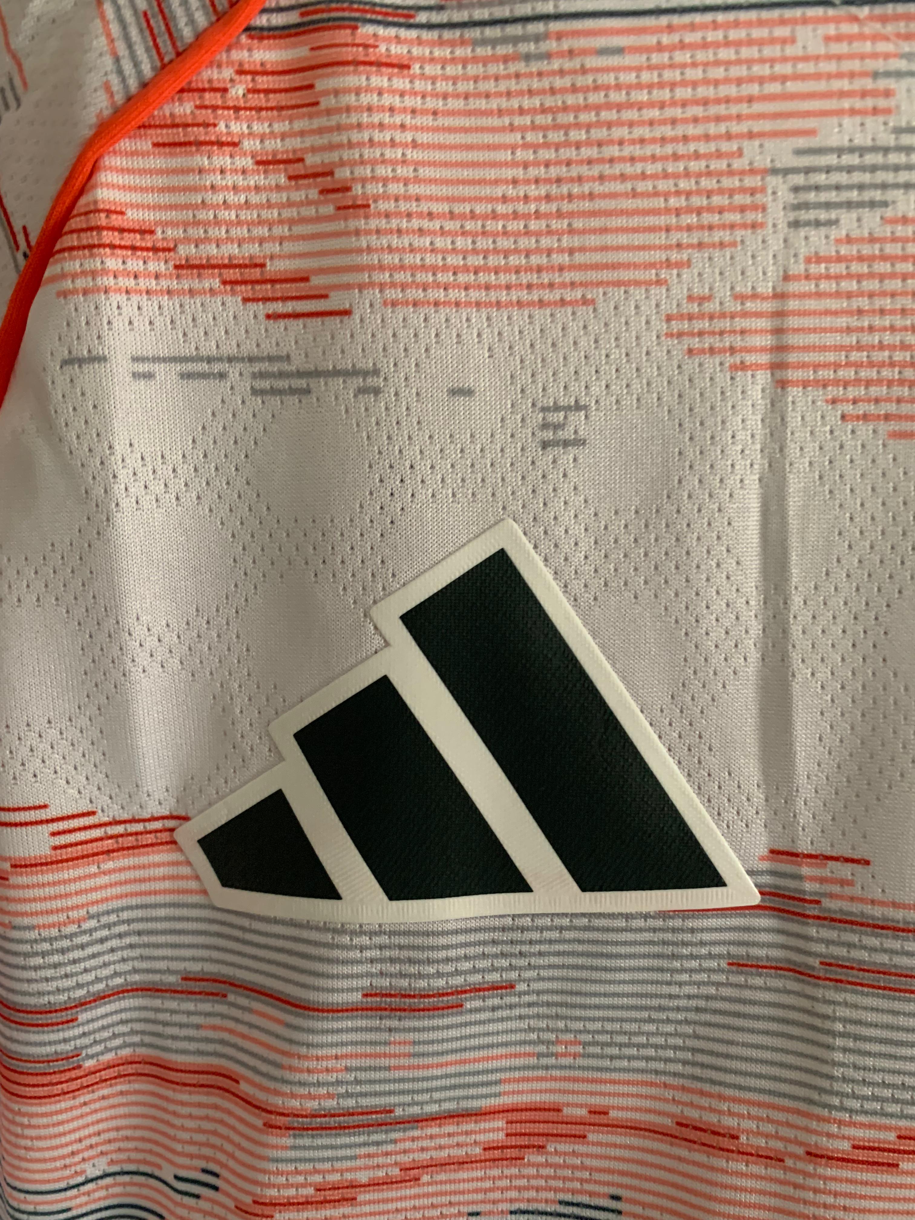 BAYERN MUNICH HOME