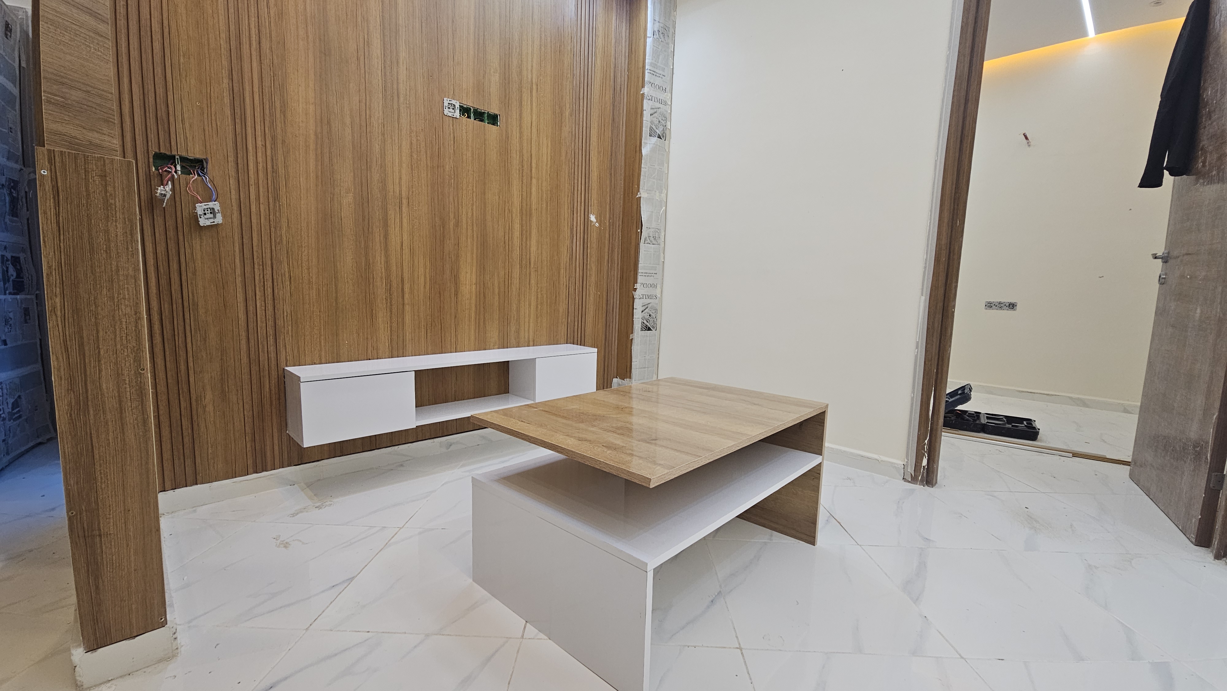 طاولة السيجور عصرية