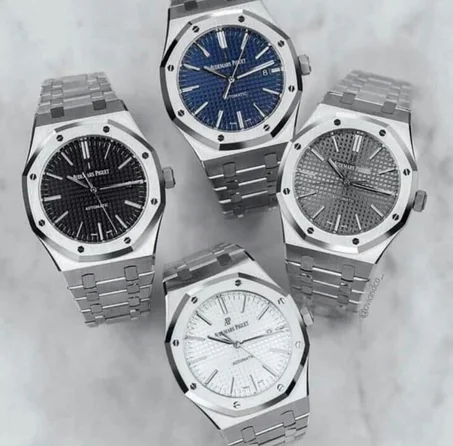 ساعات عصرية