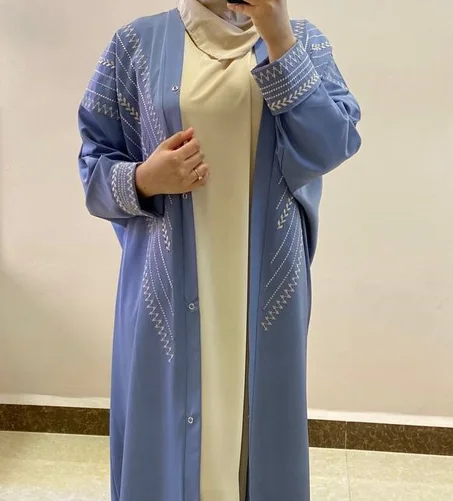 عباءة لؤلؤة