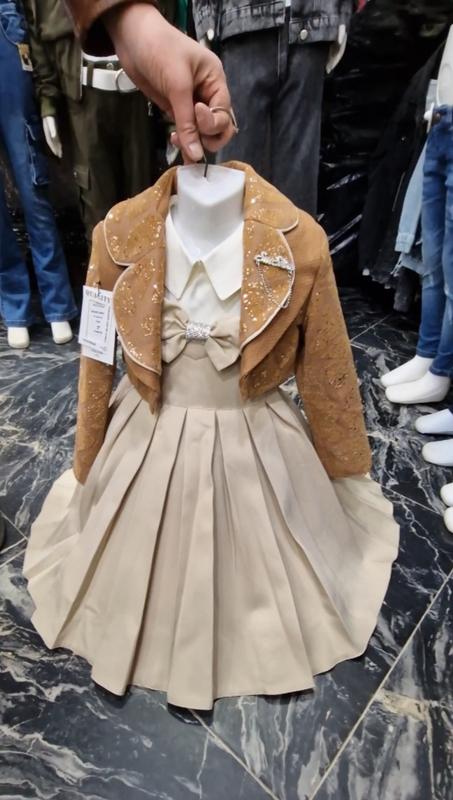 Robe fille papillon démontable