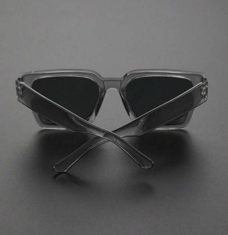 نظارة أزياء كلاسيكية