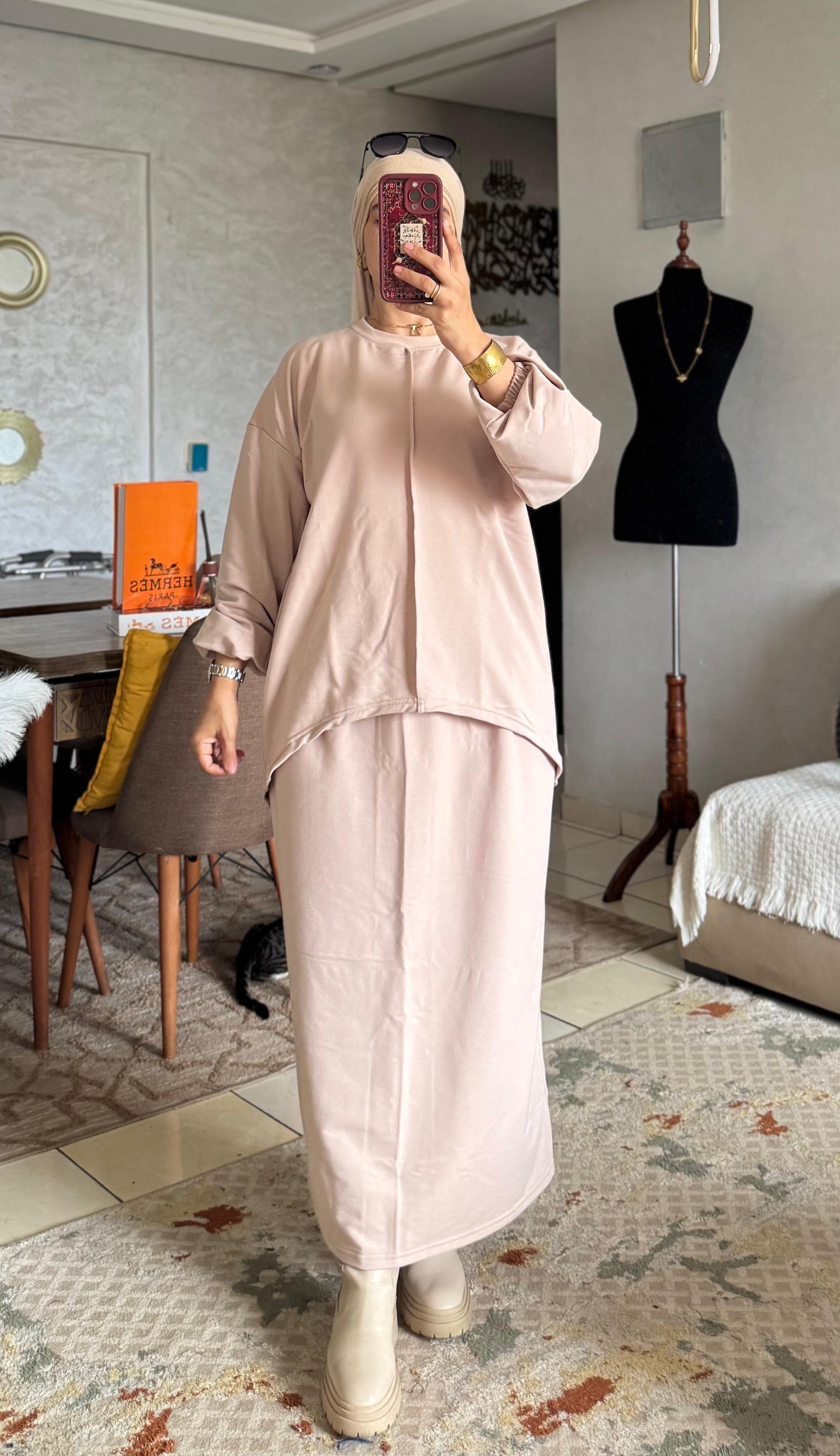 2025  طقم الأناقة : قطعتان لإطلالة ساحرة