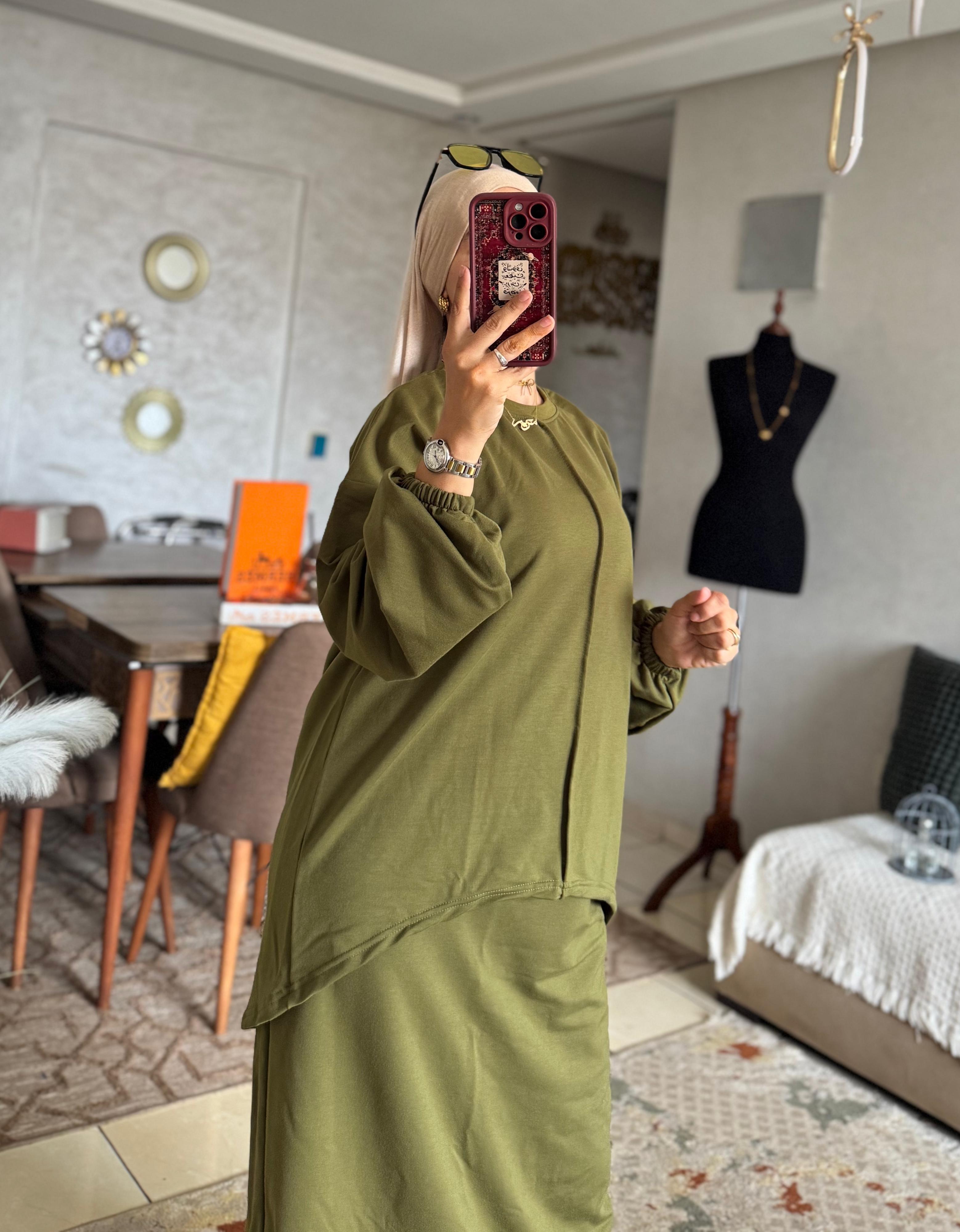 2025  طقم الأناقة : قطعتان لإطلالة ساحرة