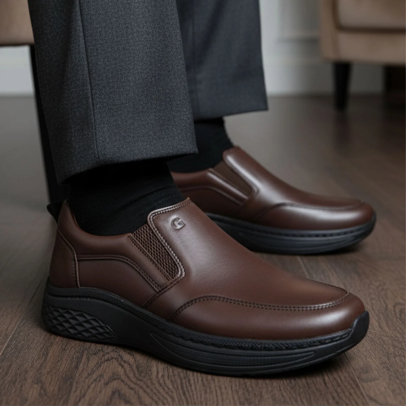 SKECHERS EN CUIR VÉRITABLE