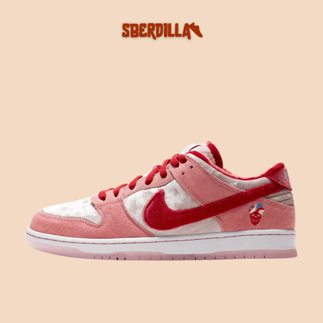 Dunk Low Strange Love