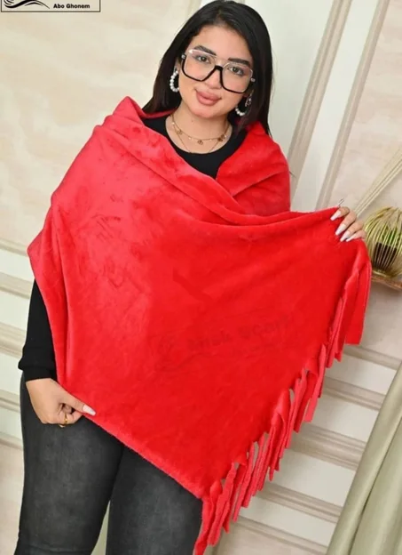 شال نسائي أنيق باللون الأحمر الجذاب أصلي% 100   2متر على 70 سنتمر