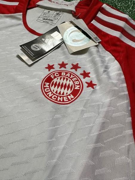 Maillot Bayern Munchen Domicile 23/24