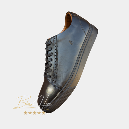 Sneakers en Cuir Noir Élegant