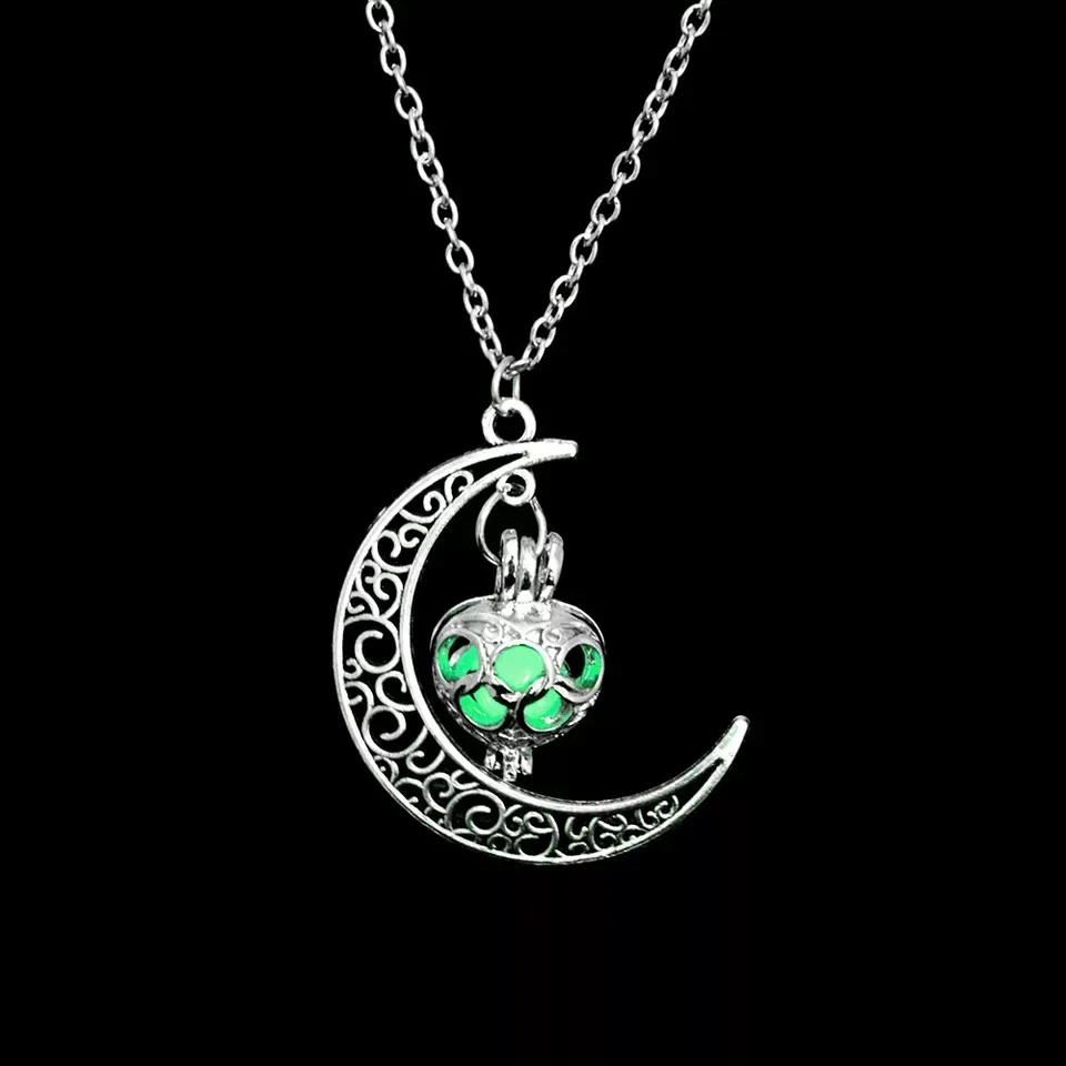 Collier croissant de lune lumineux