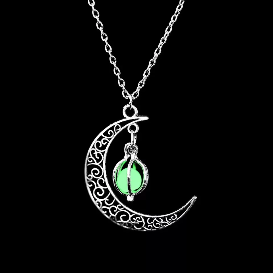 Collier croissant de lune lumineux