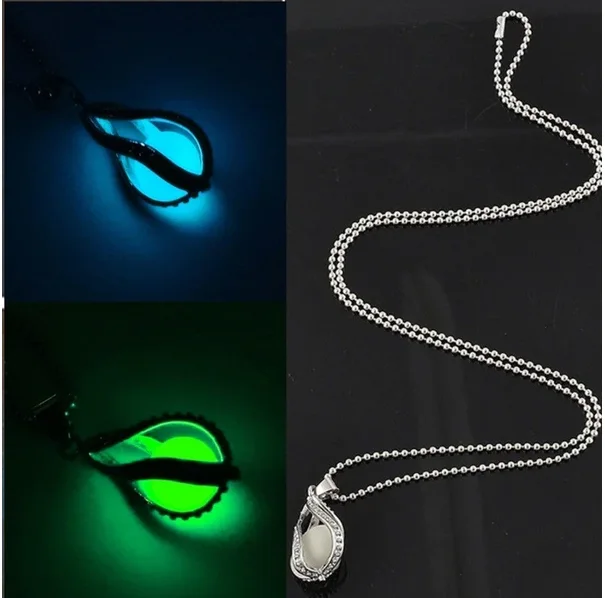 Collier croissant de lune lumineux