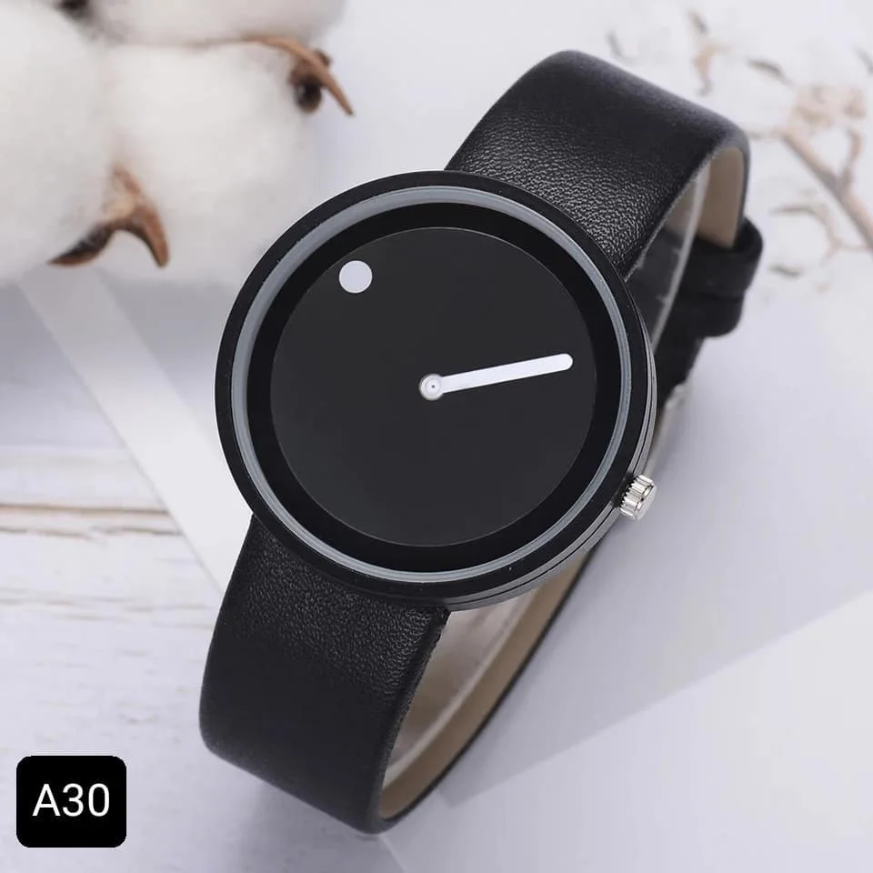 Montre moderne pour femme