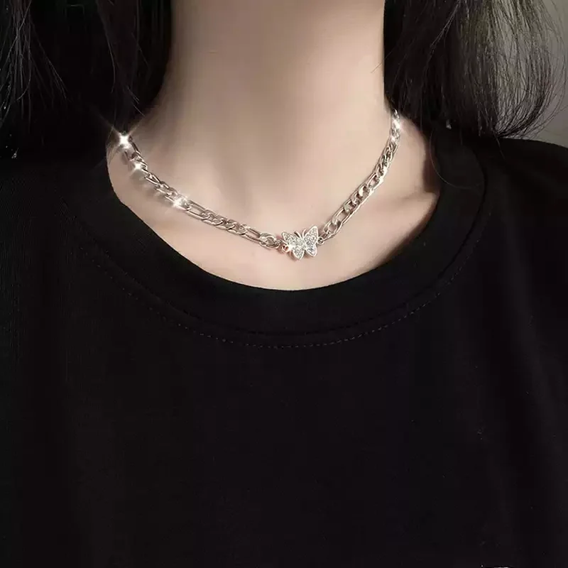 Collier papillon plomb