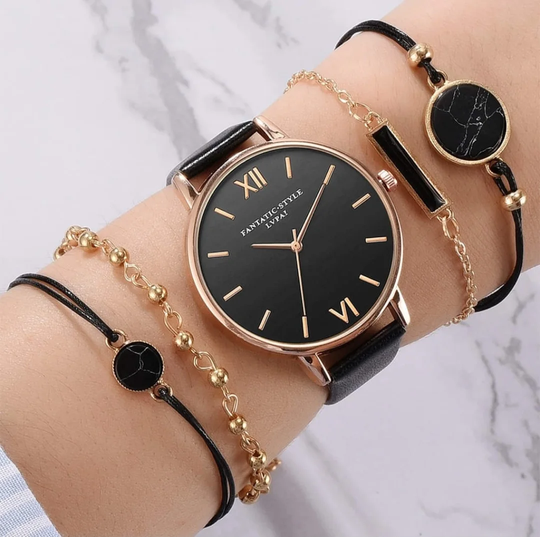 Montre avec bracelets