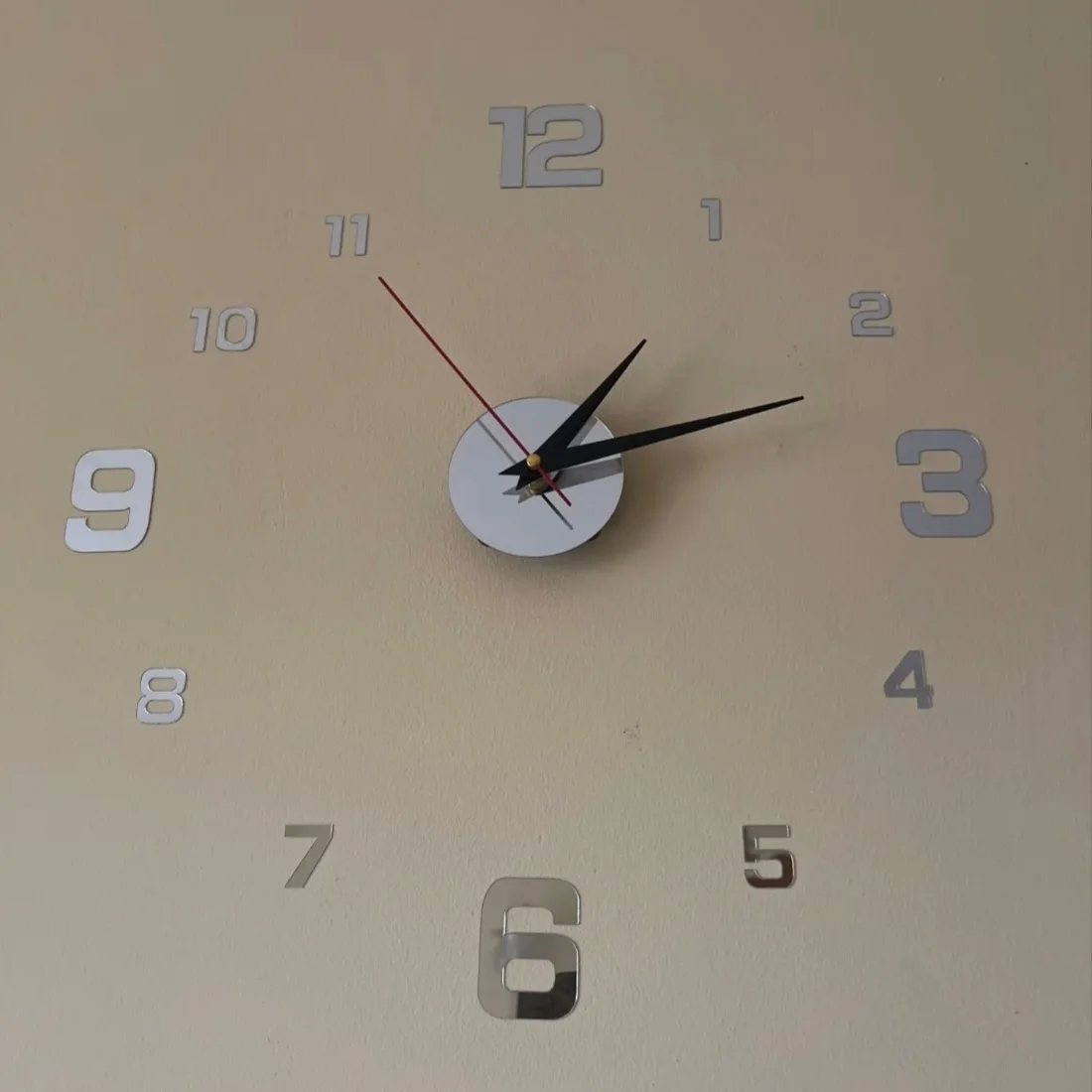 Montre murale acrylique