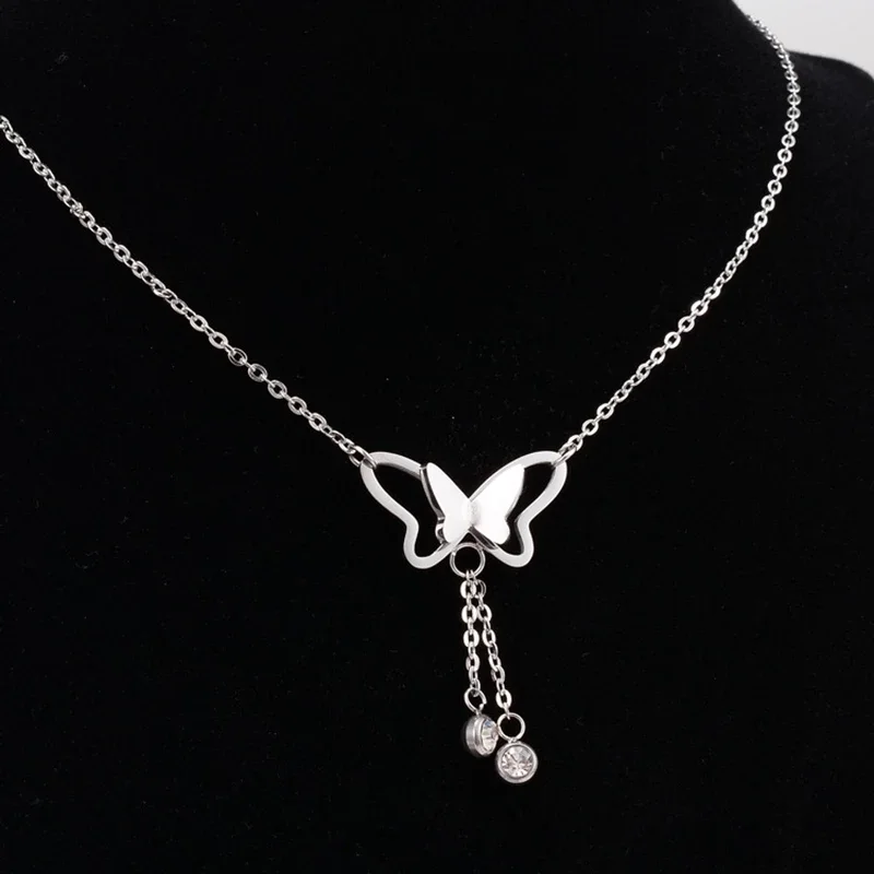 Collier papillon