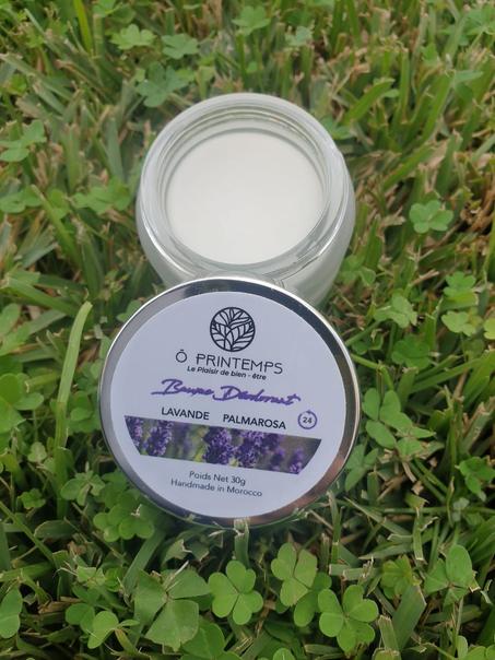 Un déodorant 100 % naturel à l'HE de la Lavande et à l'HE de la Palmarosa avec un minimum d’ingrédients pour un maximum d'efficacité et de soin !