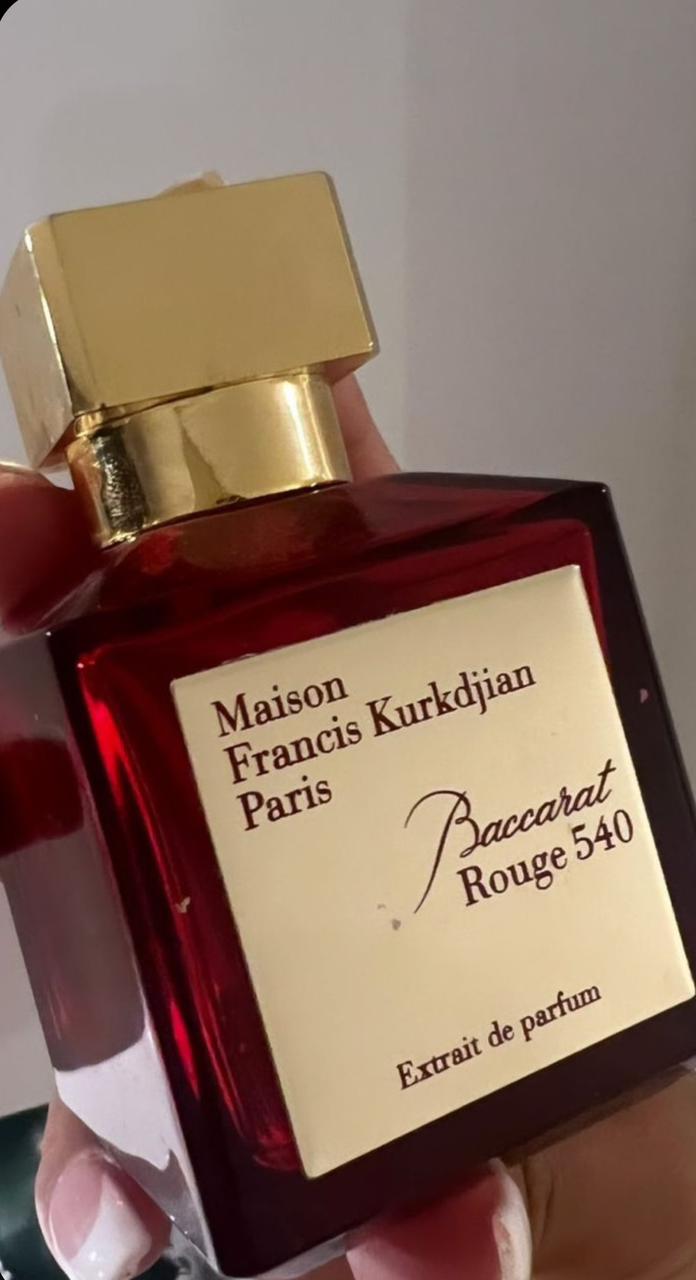 عطور نسائية فرنسية