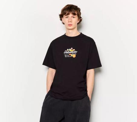 T-shirt noir Sakamoto