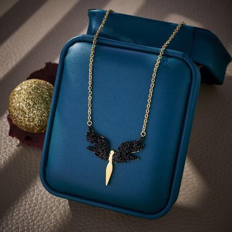 سنسلة بألوان و بأشكال  مختلفة أنيقة و راااقية عاالية الجودة