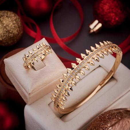 طقم أنيق و راقي مكون من قطعتين عالي الجودة 🔥🔥🔥