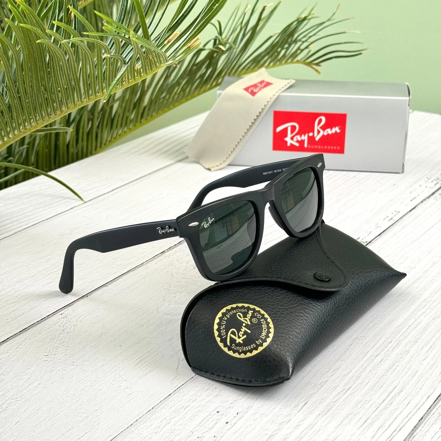 RAY-BAN WAYFARER NOIR MATT